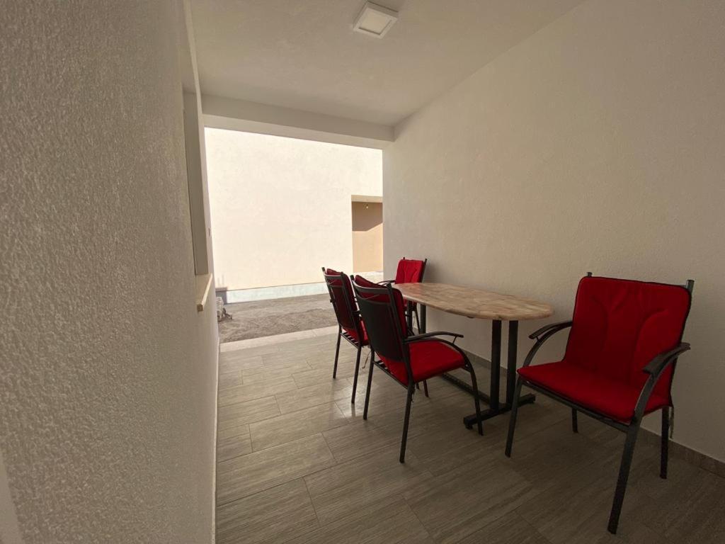 Apartments Obad نيوم المظهر الخارجي الصورة